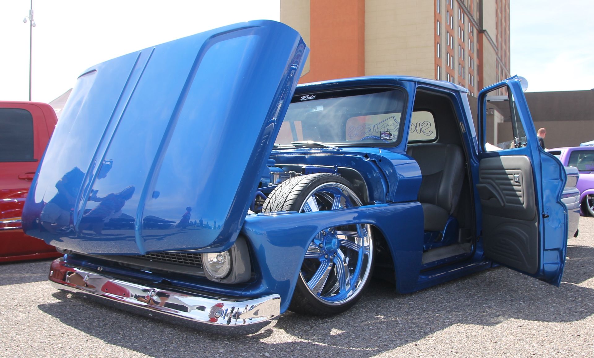Full View