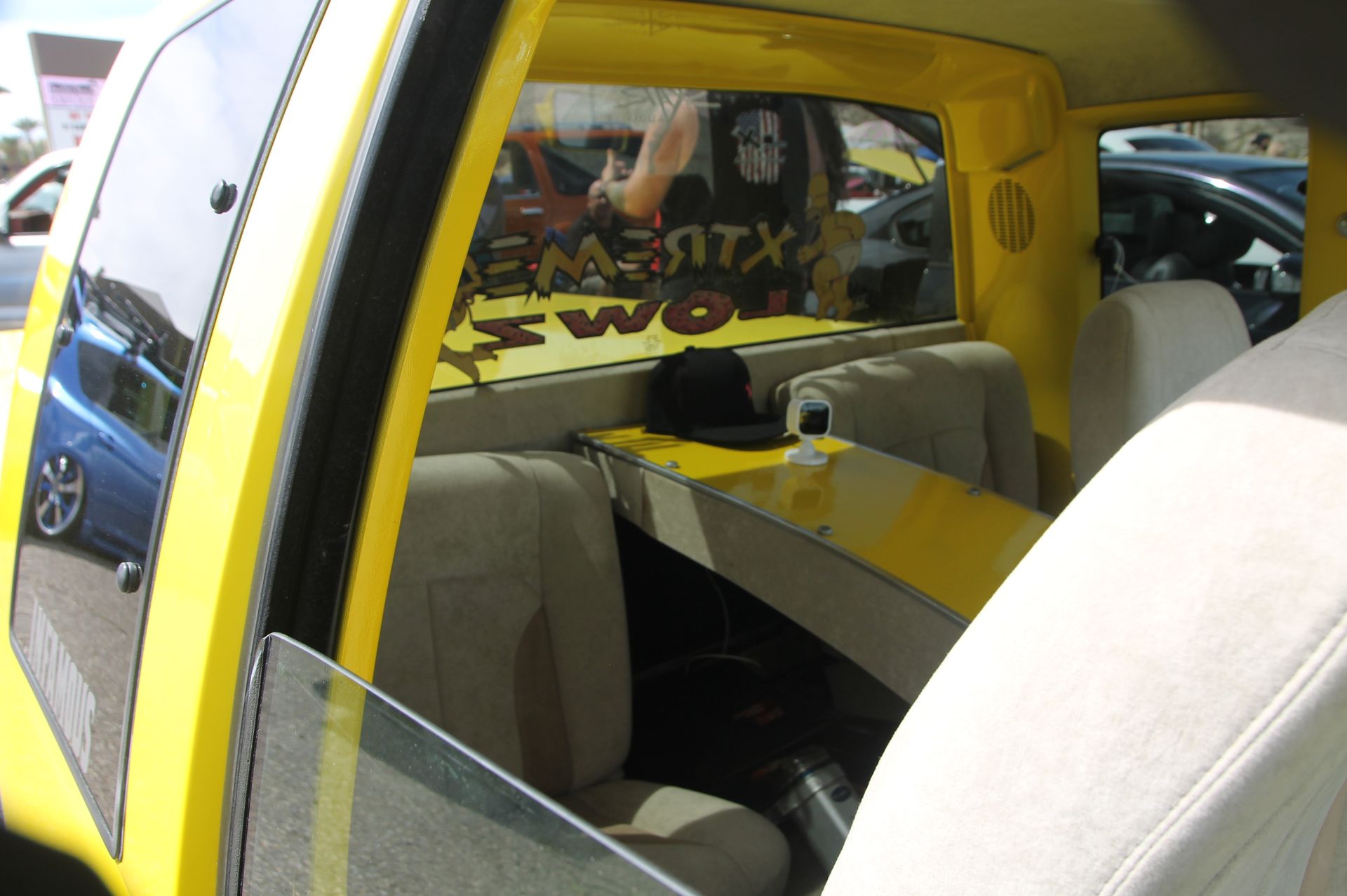 Full View