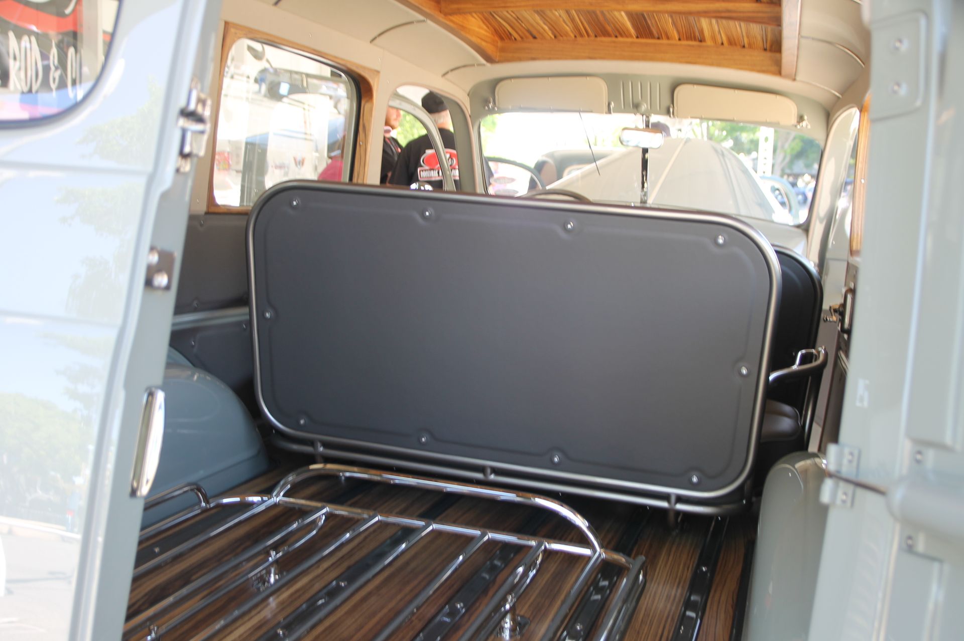 Full View