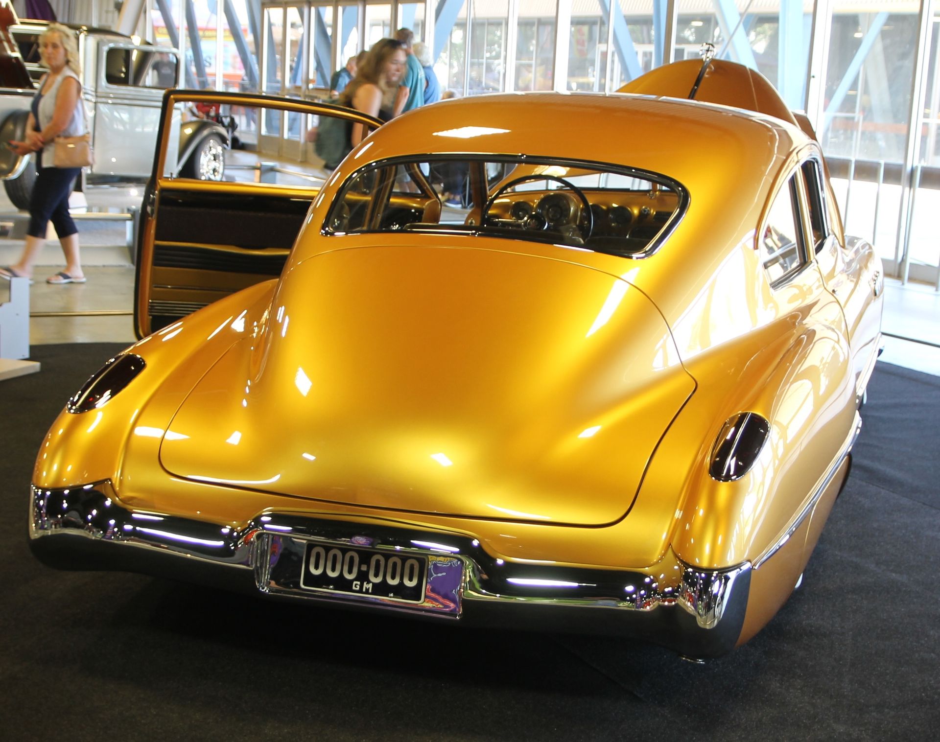 Full View