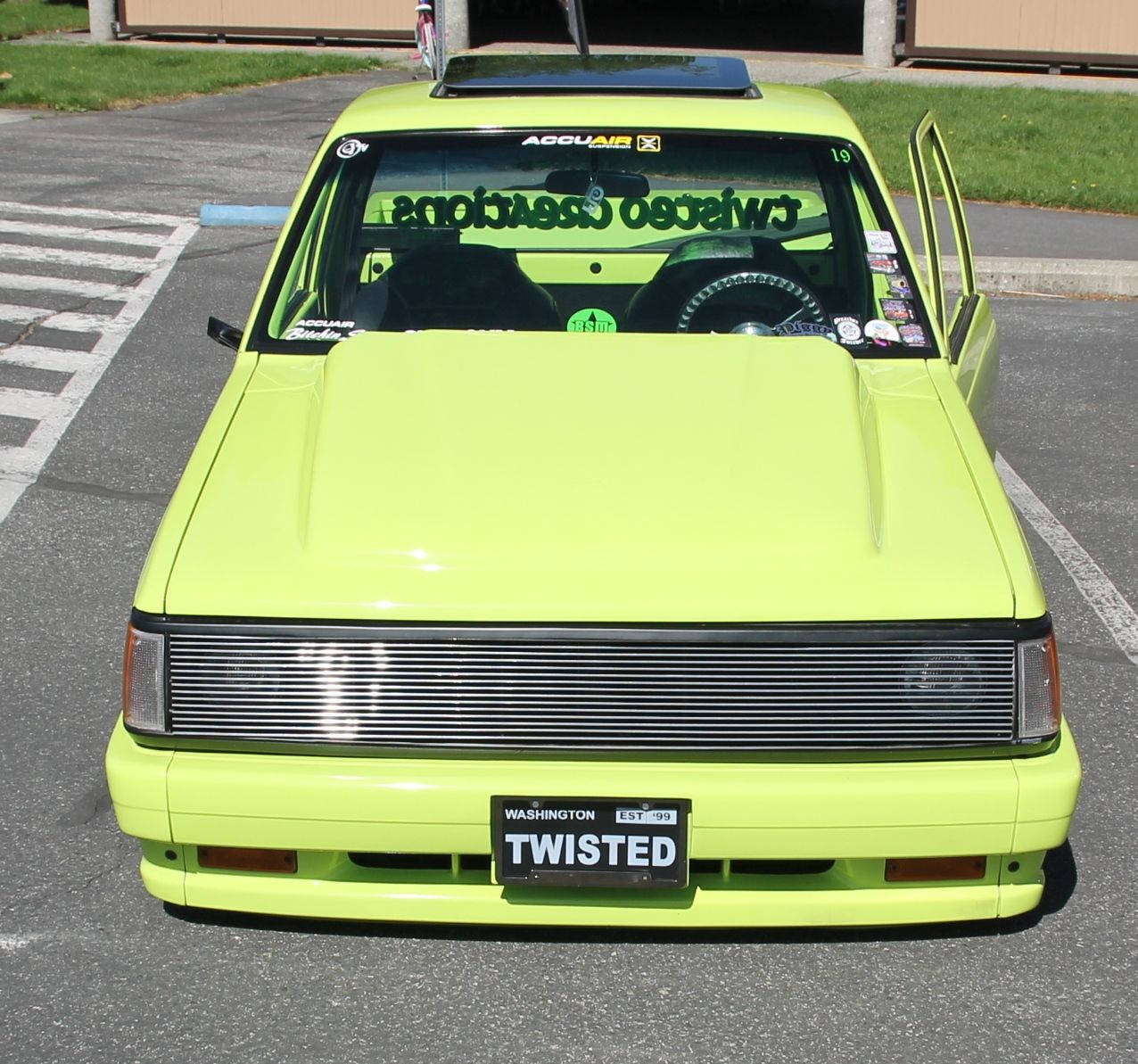 Full View
