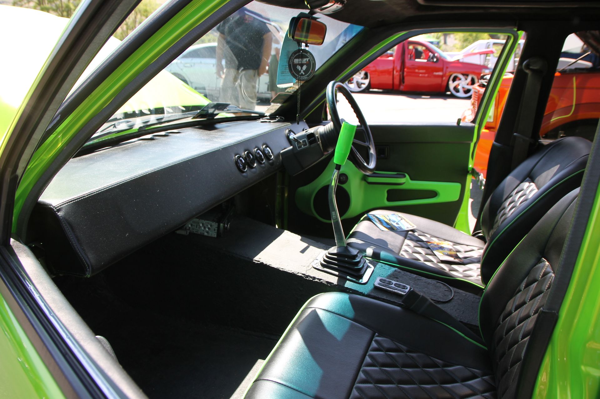 Full View