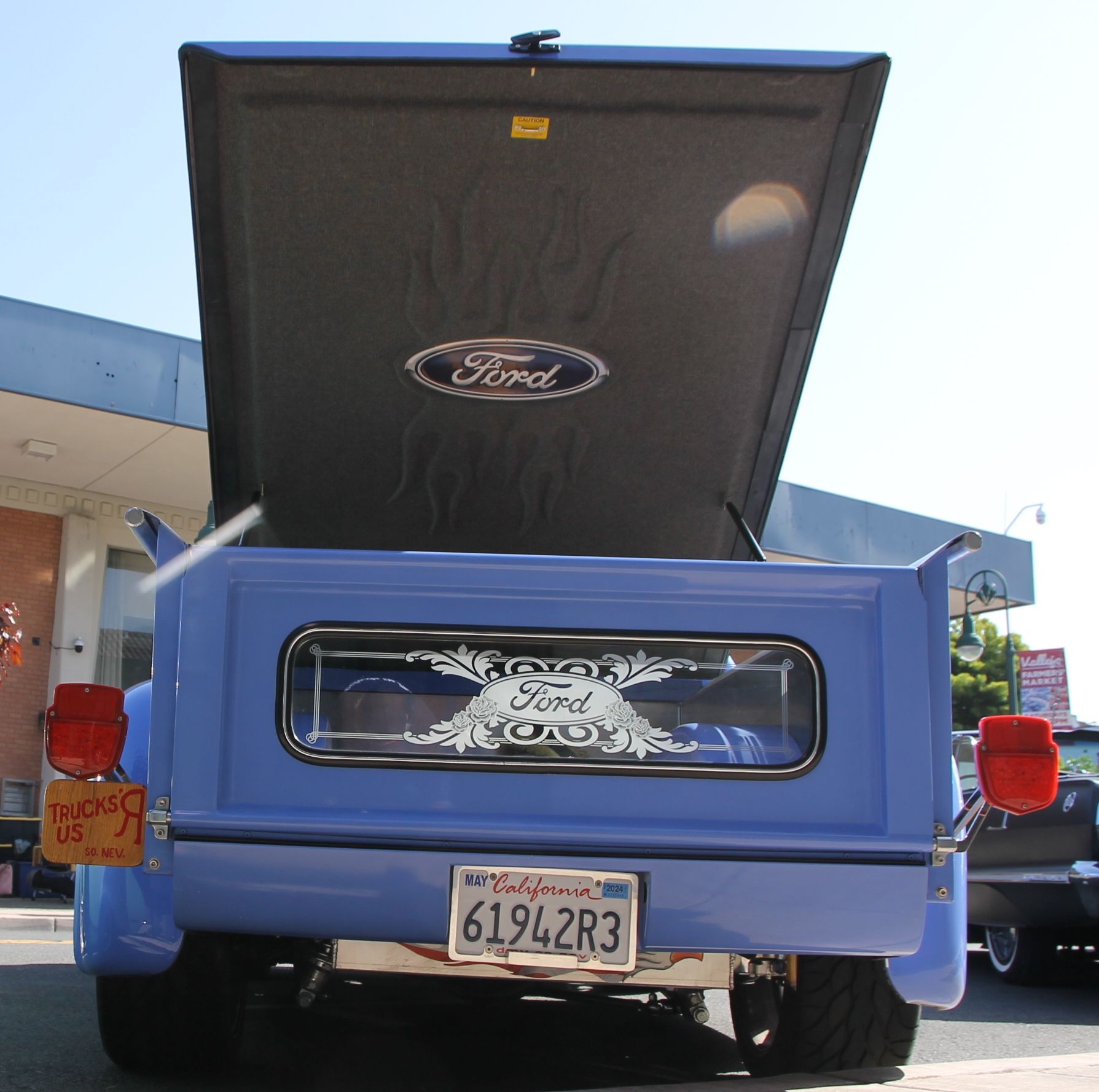 Full View