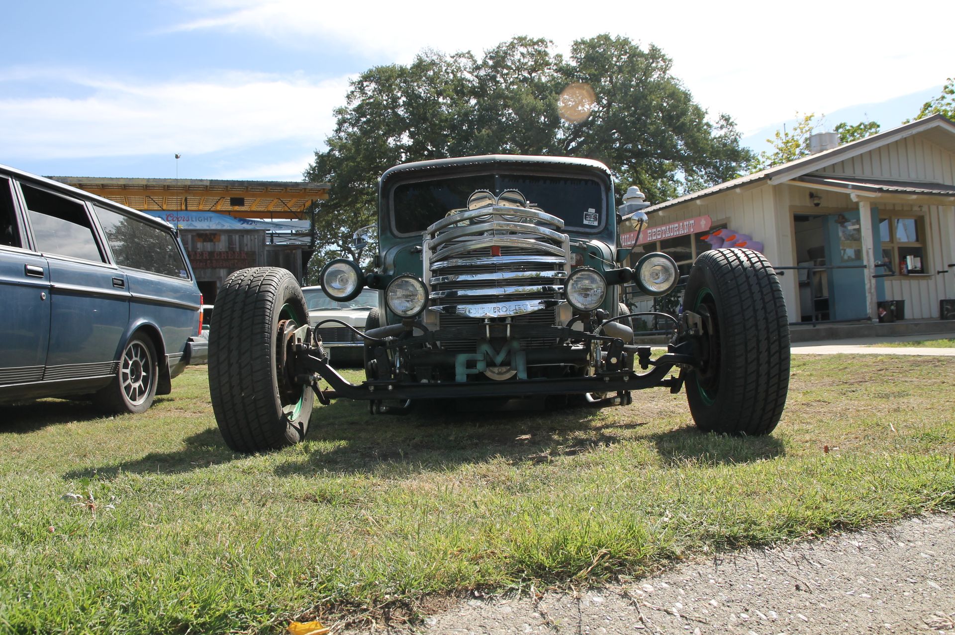 Full View