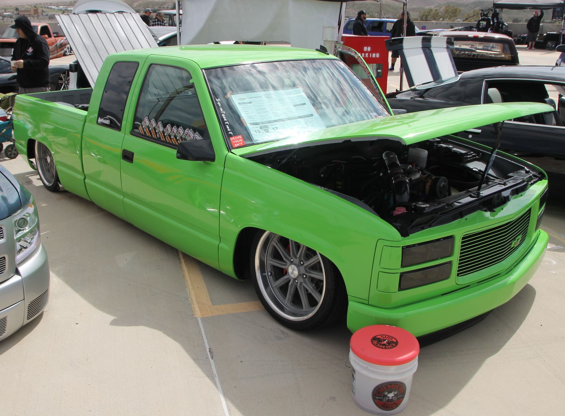Full View