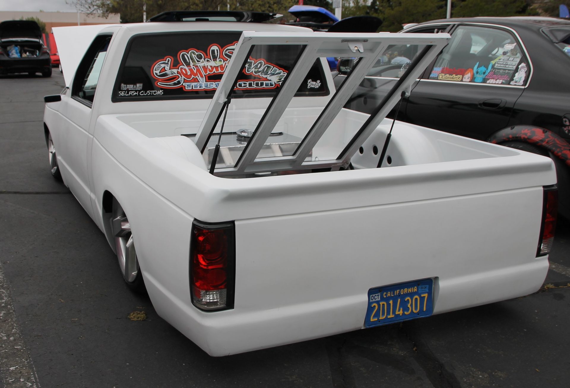 Full View