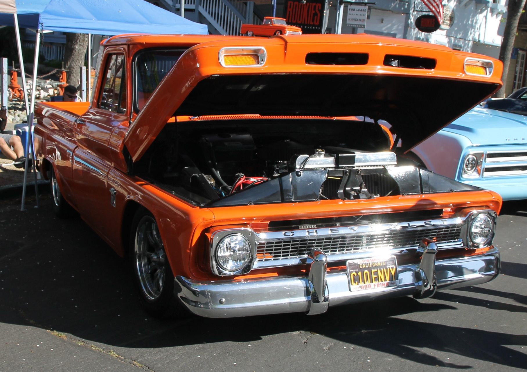 Full View
