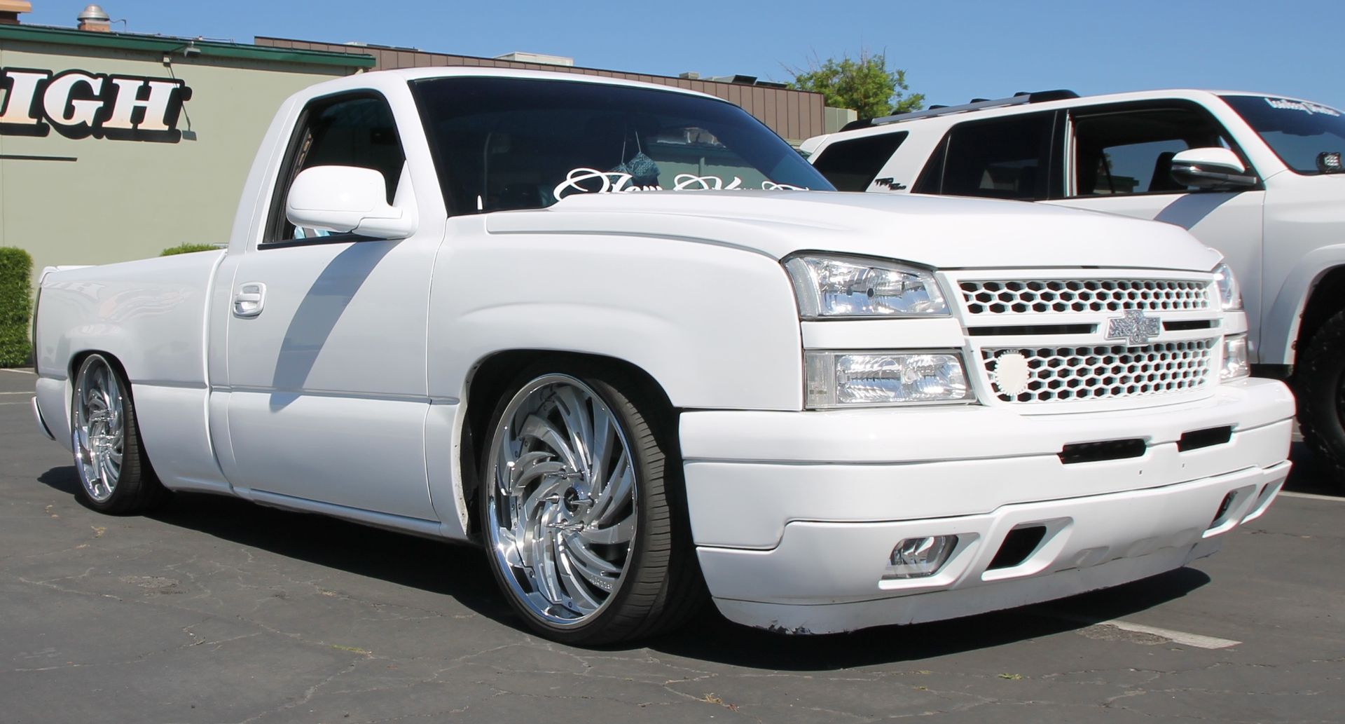 Full View