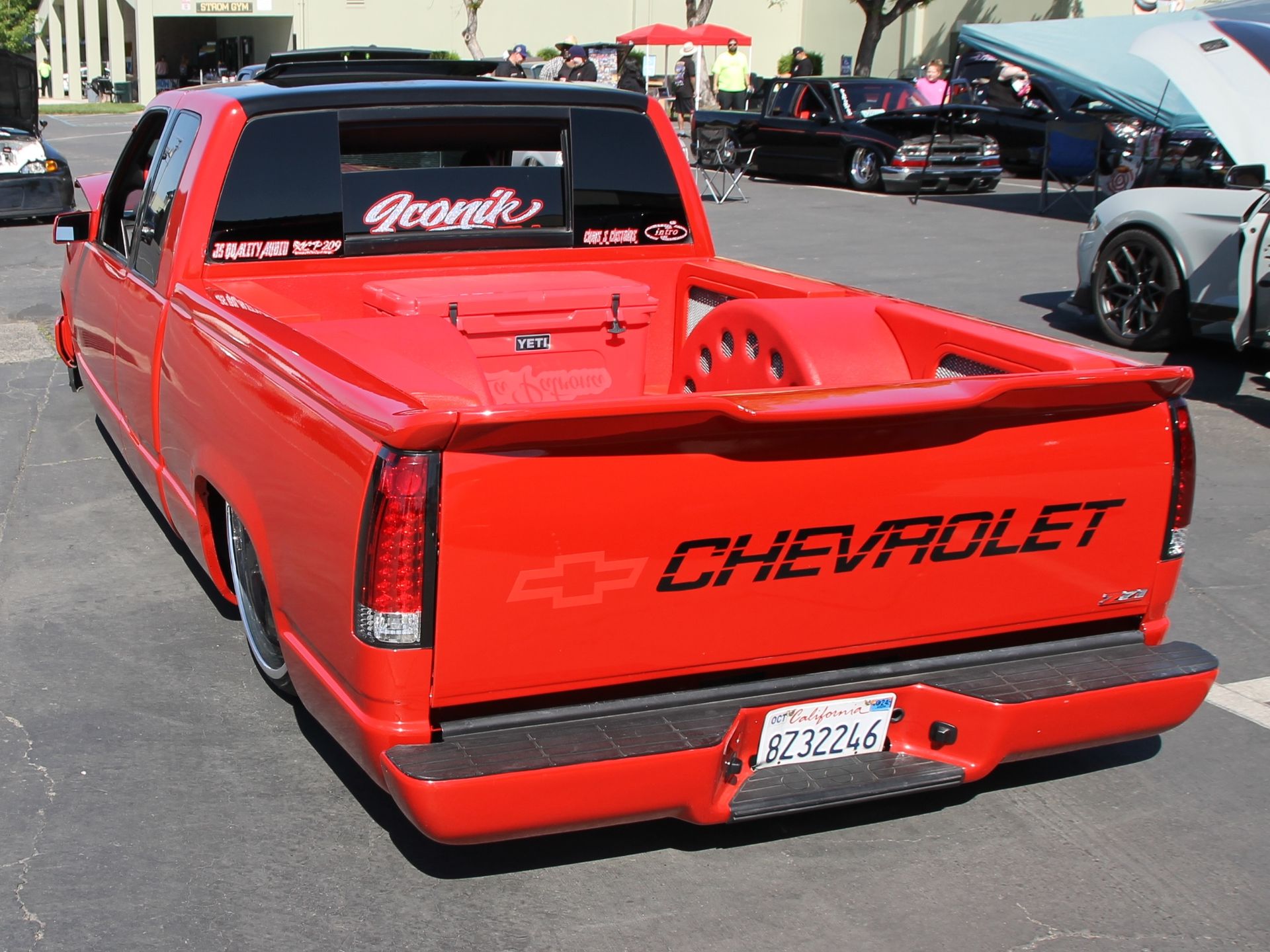 Full View