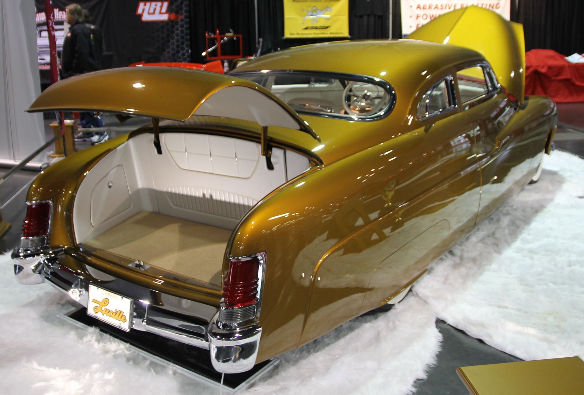 Full View