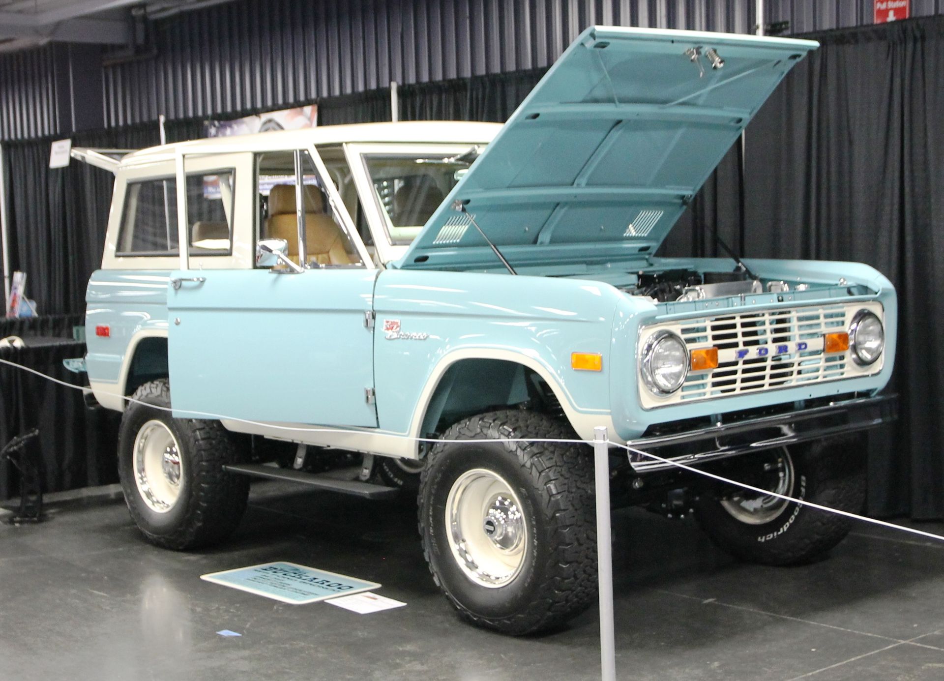 Full View
