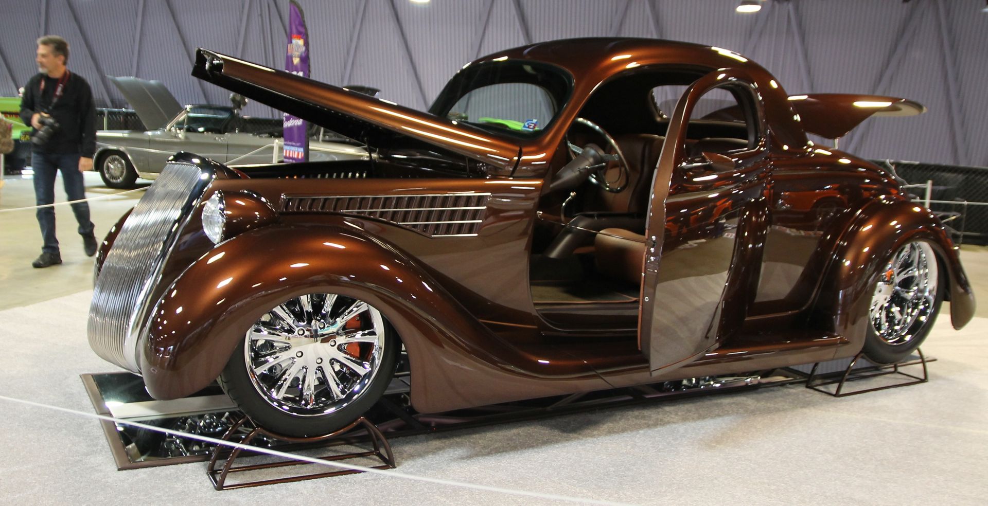 Full View