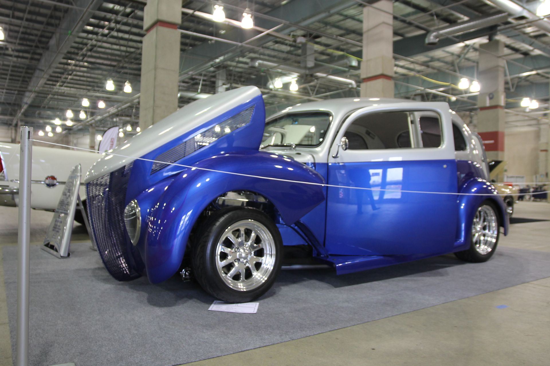 Full View