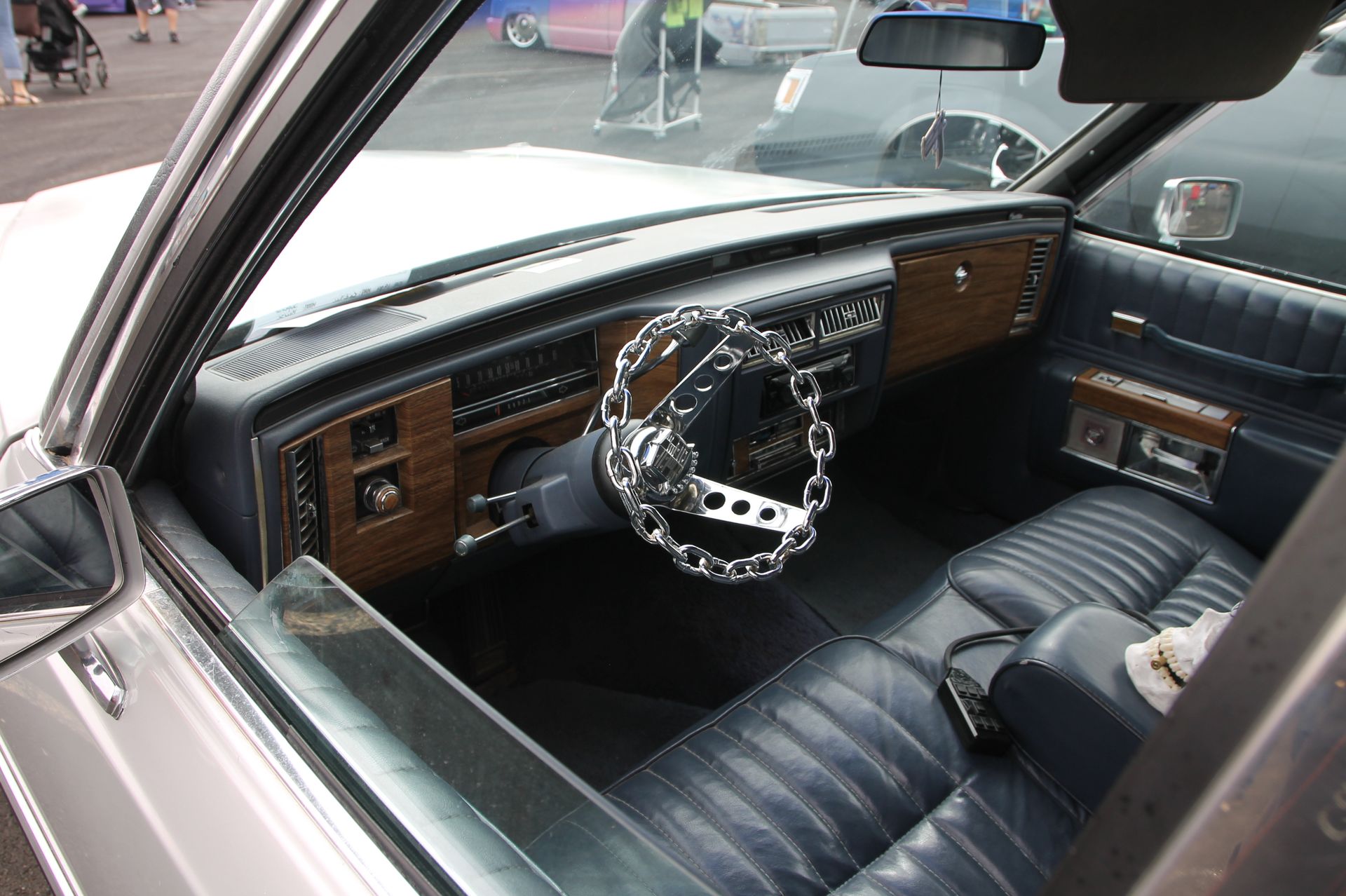 Full View