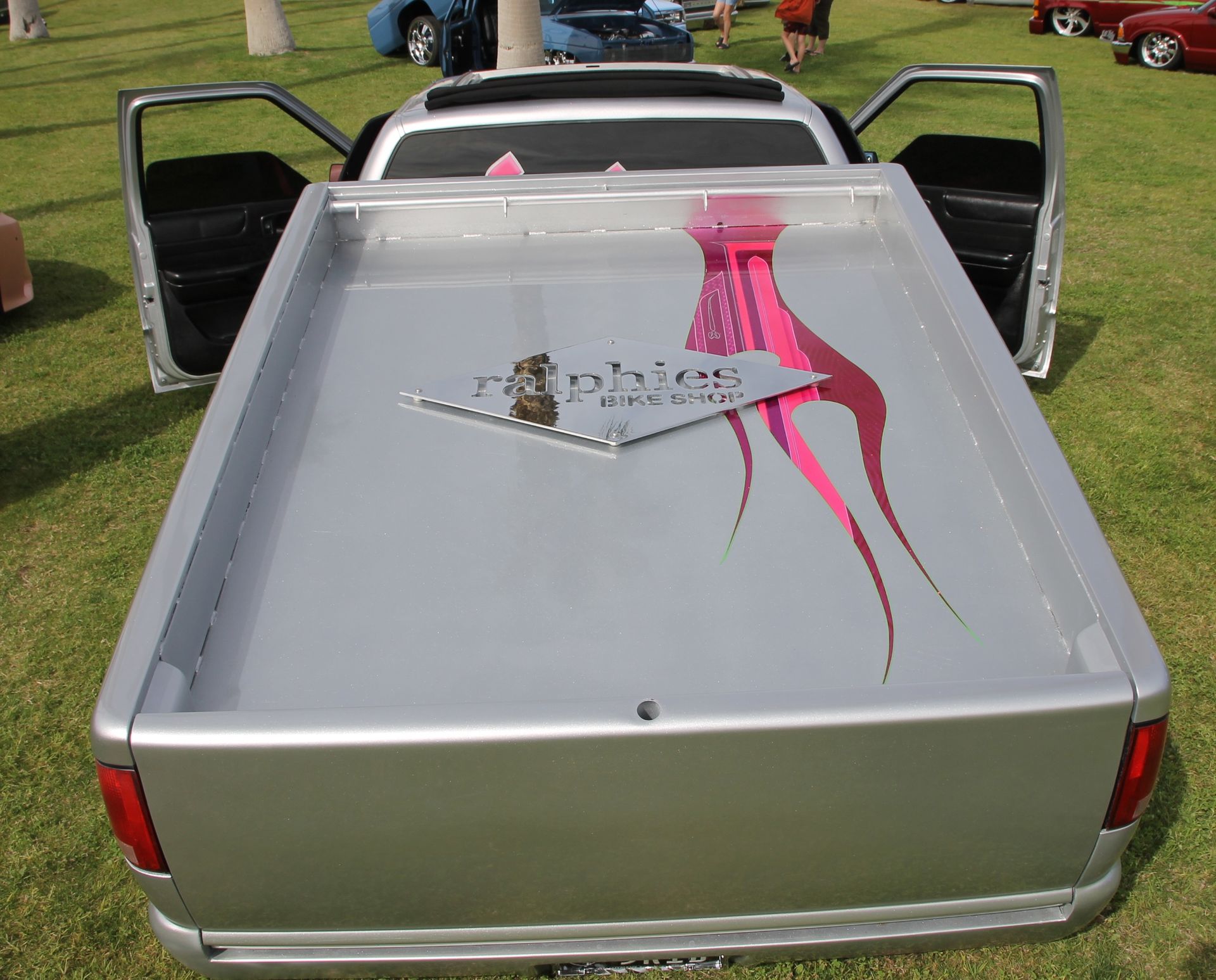 Full View