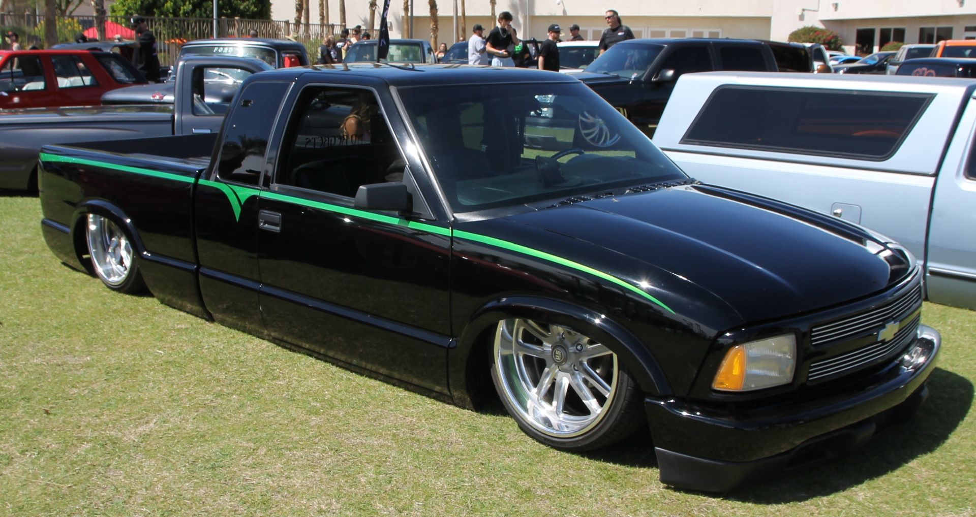 Full View