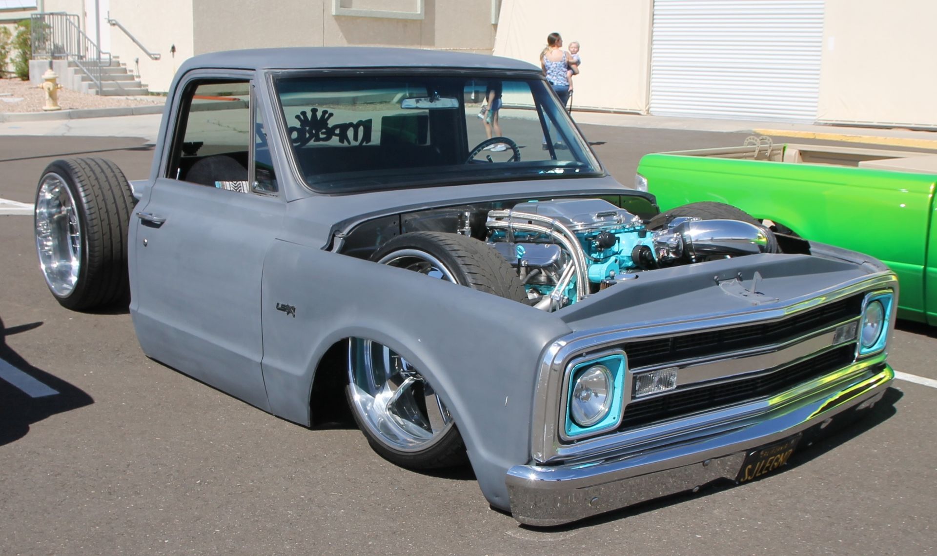 Full View