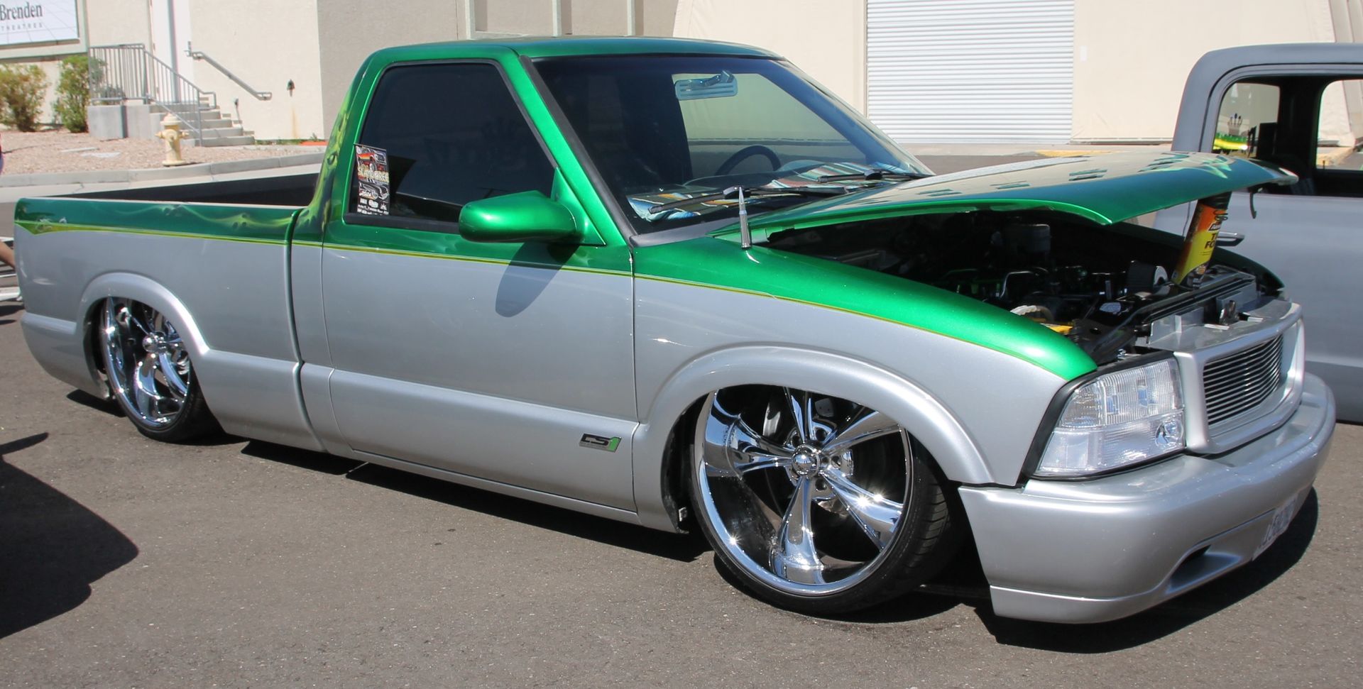 Full View