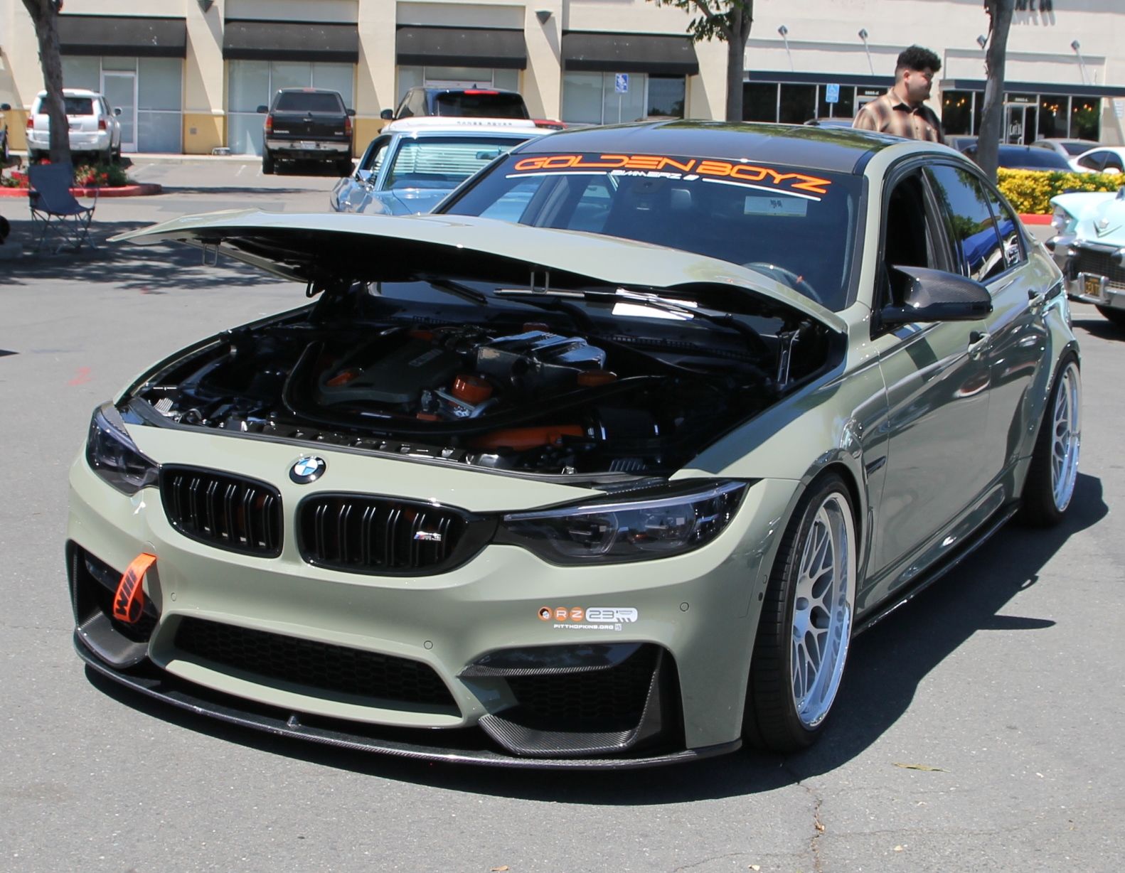 Full View