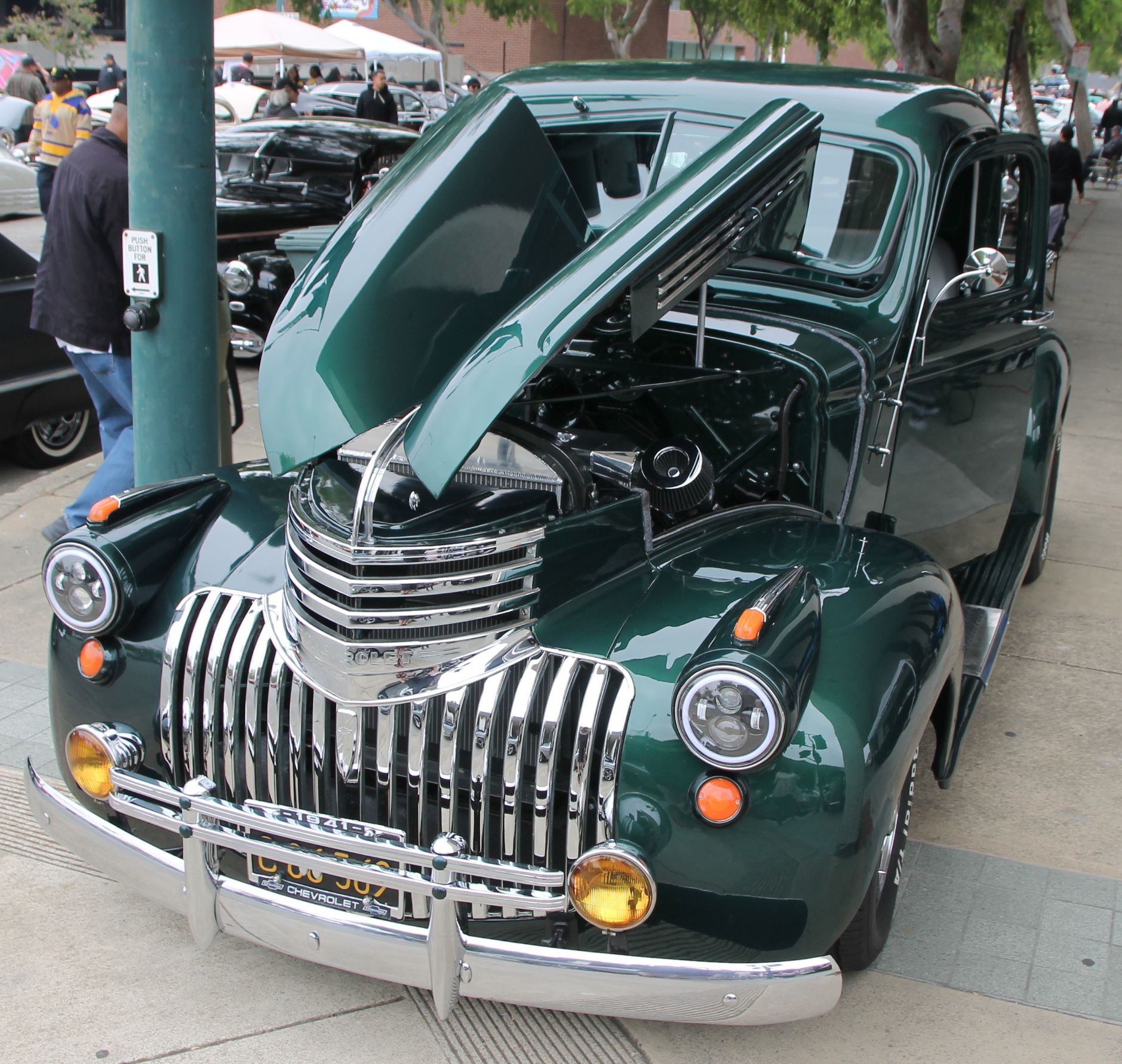 Full View