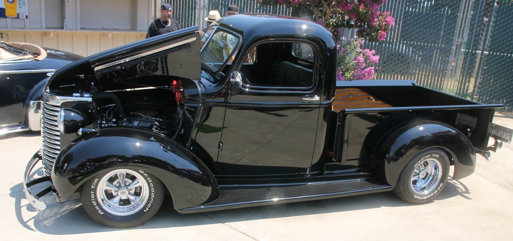 Full View