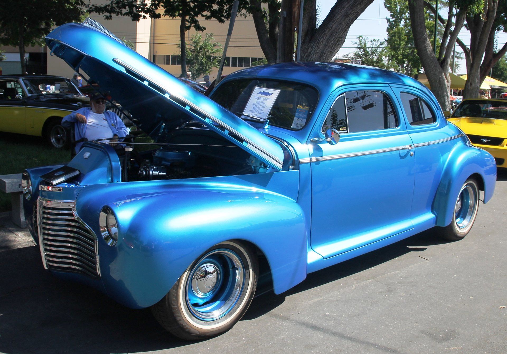 Full View