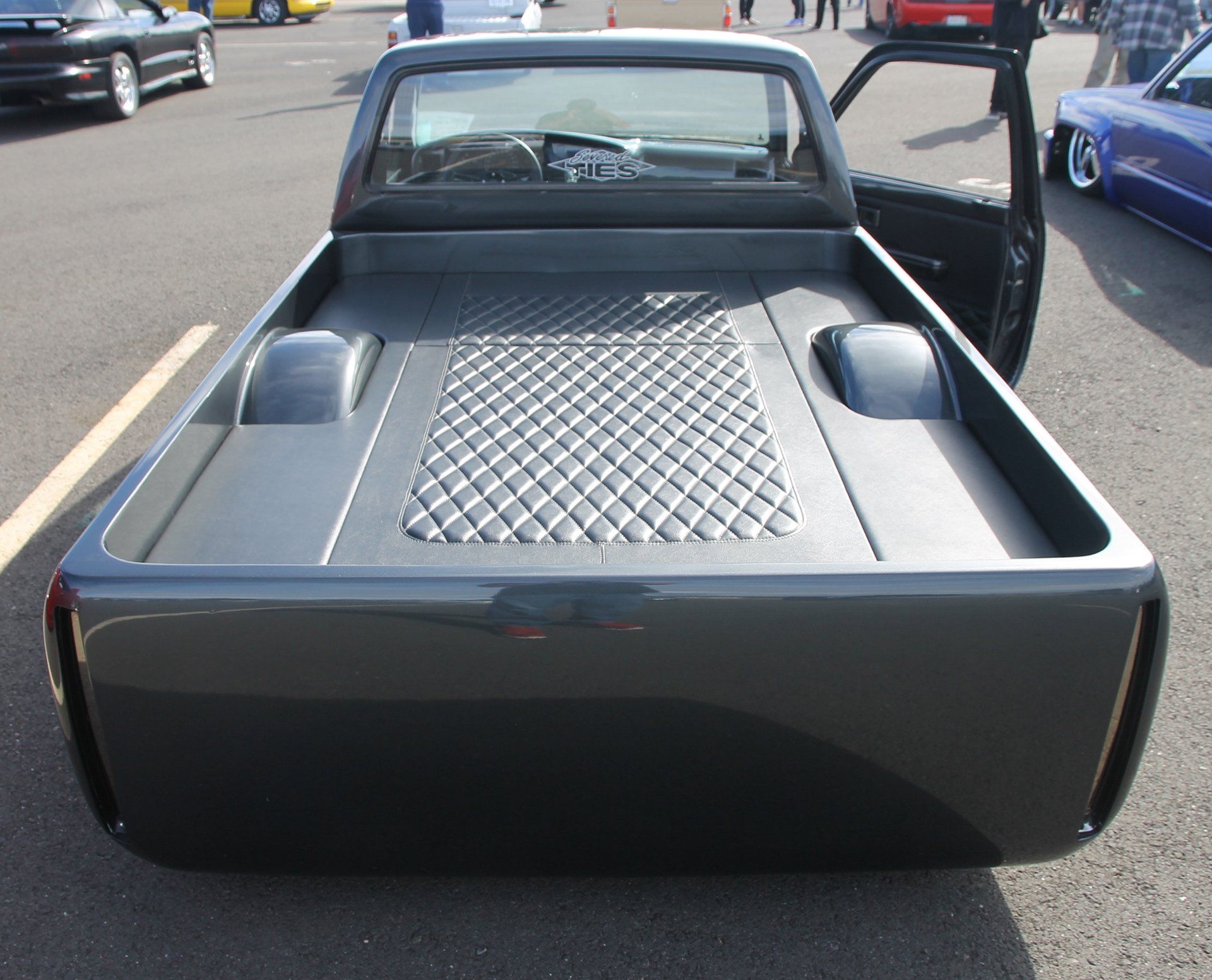 Full View