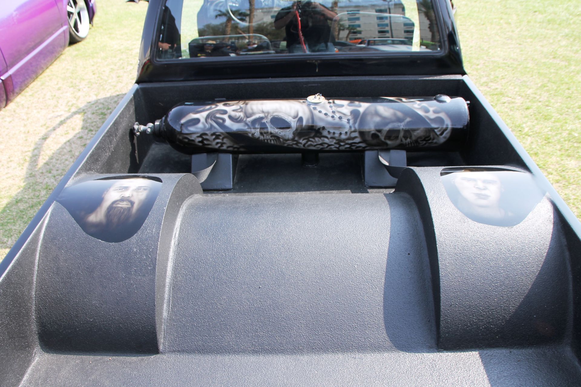 Full View