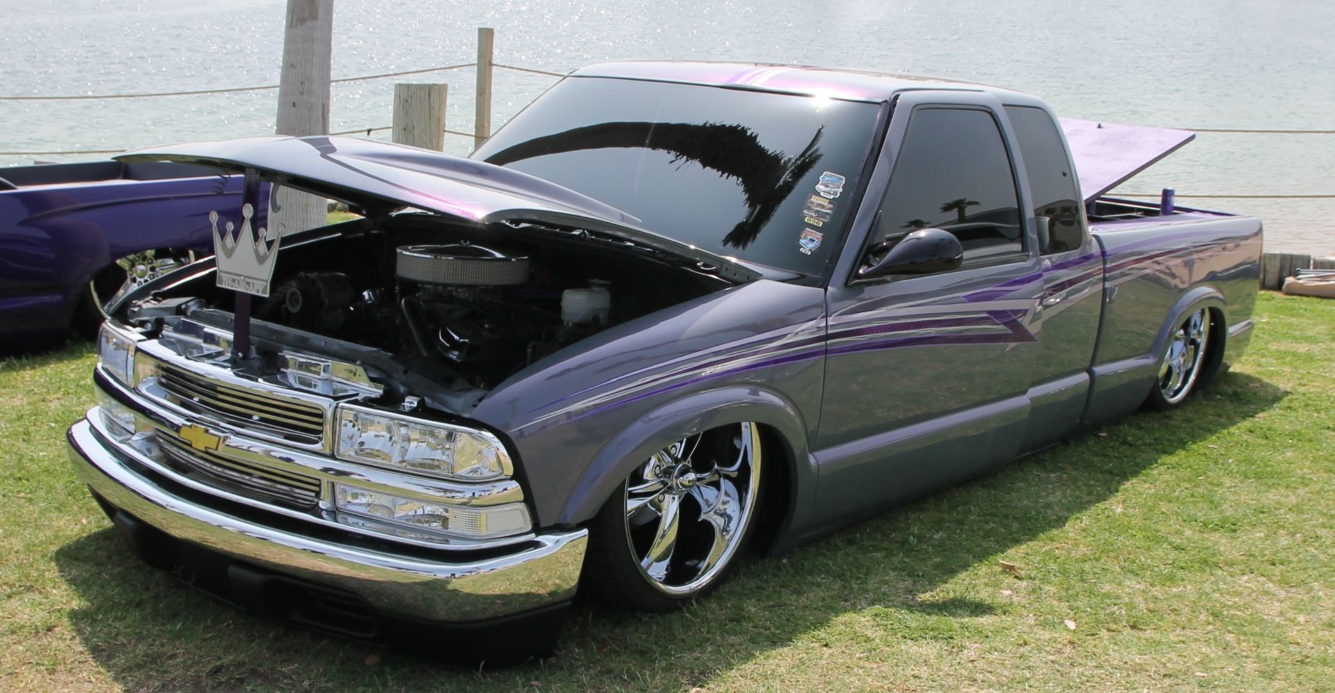 Full View