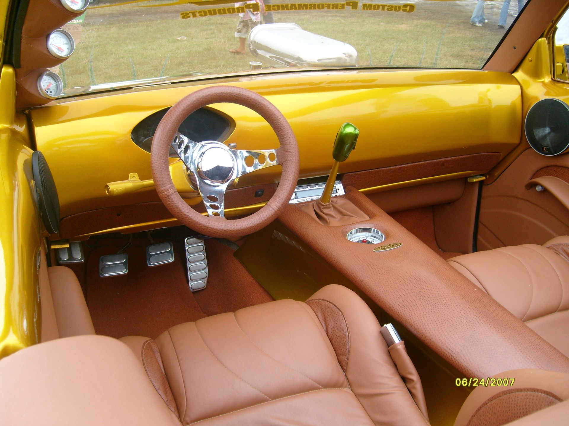 Full View