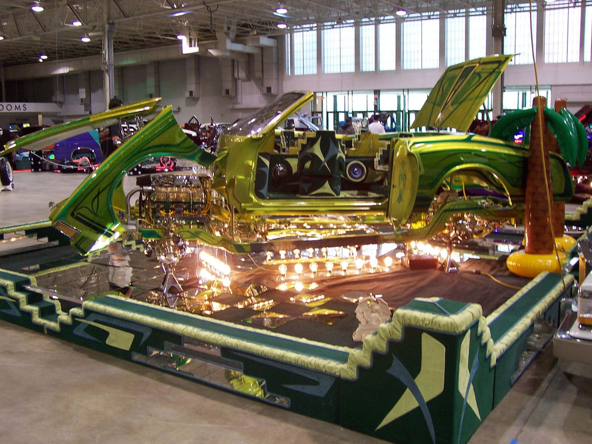 Full View